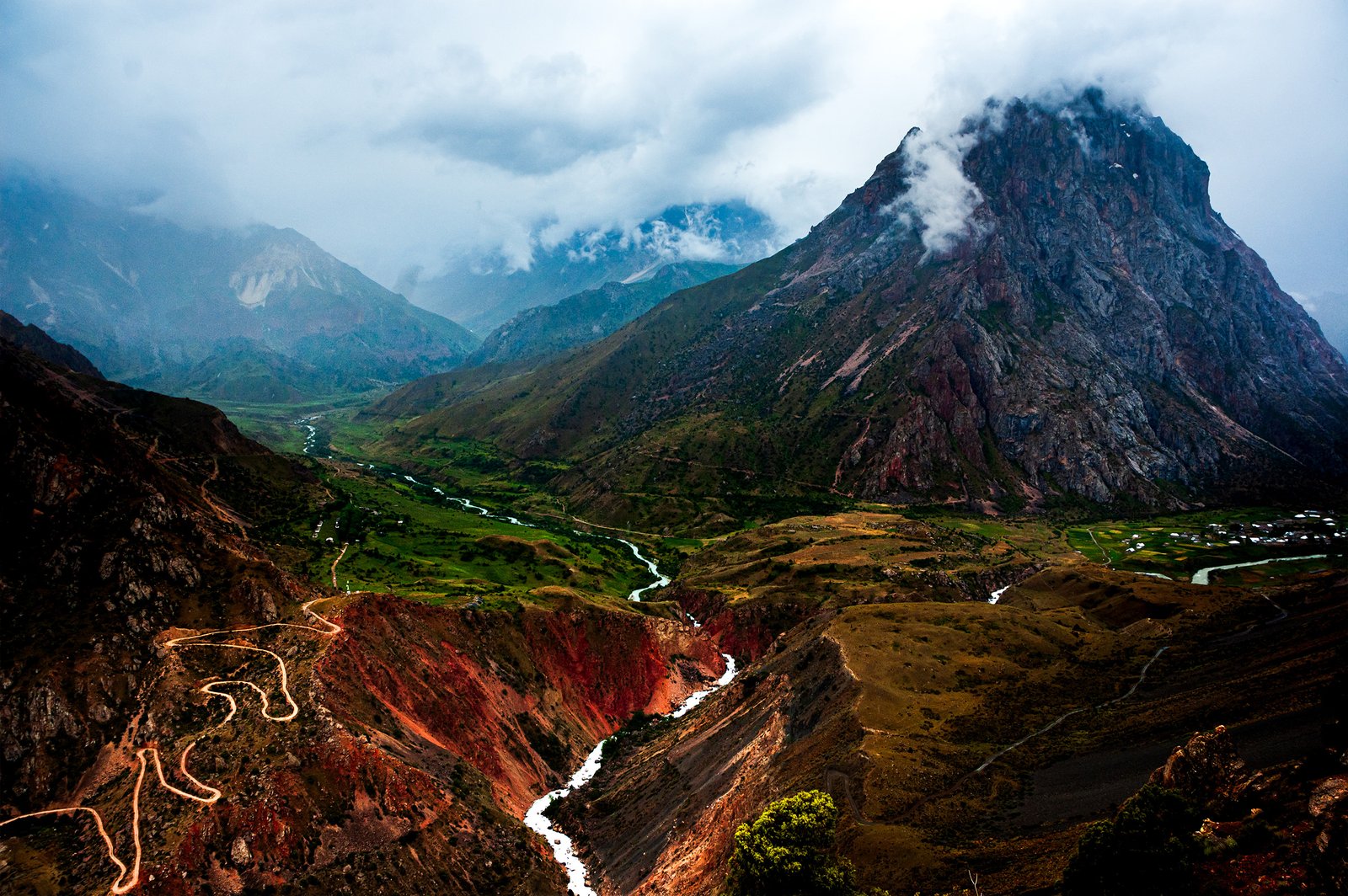 Perėja, Iskanderkul 2010 m.